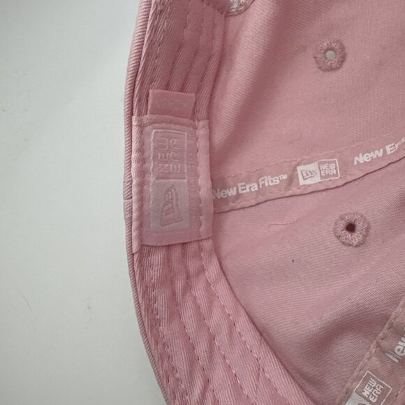 Minnesota Twins Hat Cap New Era Women’s Strapback Breast Cancer Awareness MLB - Picture 5 of 5